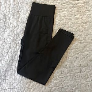 Victoria’s Secret PINK Seamless Leggings